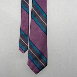 Jacobs & Roberts Ltd 3.75" Striped Silk Tie purple blue pink